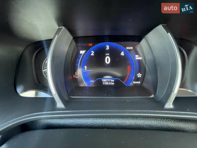 Чорний Рено Меган, об'ємом двигуна 1.46 л та пробігом 186 тис. км за 16600 $, фото 15 на Automoto.ua
