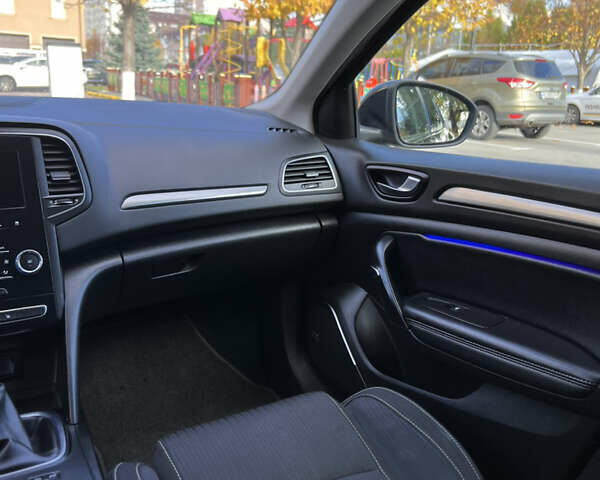 Чорний Рено Меган, об'ємом двигуна 1.5 л та пробігом 265 тис. км за 11999 $, фото 25 на Automoto.ua