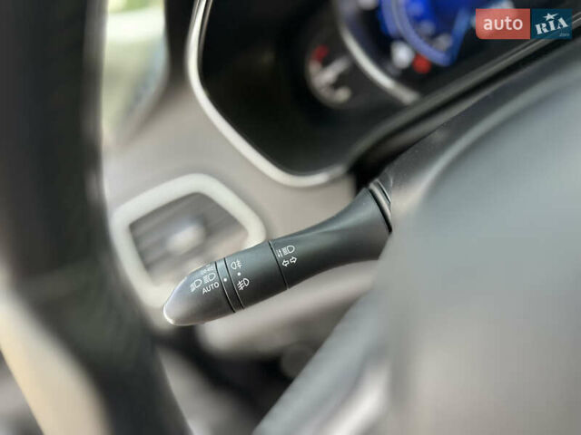 Чорний Рено Меган, об'ємом двигуна 1.5 л та пробігом 165 тис. км за 14499 $, фото 28 на Automoto.ua