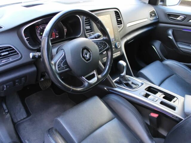 Черный Рено Меган, объемом двигателя 1.3 л и пробегом 65 тыс. км за 8000 $, фото 4 на Automoto.ua