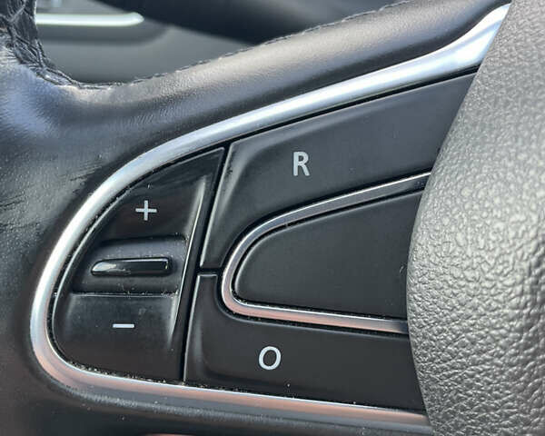 Чорний Рено Меган, об'ємом двигуна 1.46 л та пробігом 186 тис. км за 16600 $, фото 25 на Automoto.ua