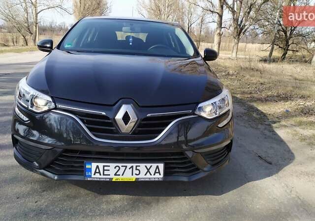 Черный Рено Меган, объемом двигателя 1.39 л и пробегом 142 тыс. км за 12650 $, фото 2 на Automoto.ua