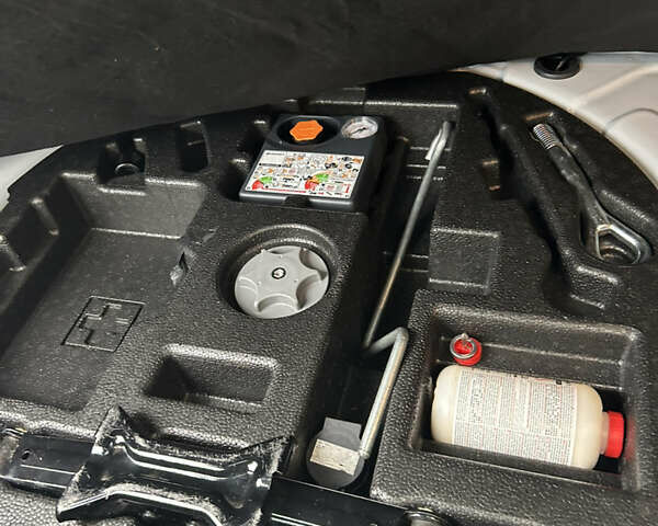 Чорний Рено Меган, об'ємом двигуна 1.5 л та пробігом 184 тис. км за 20500 $, фото 31 на Automoto.ua