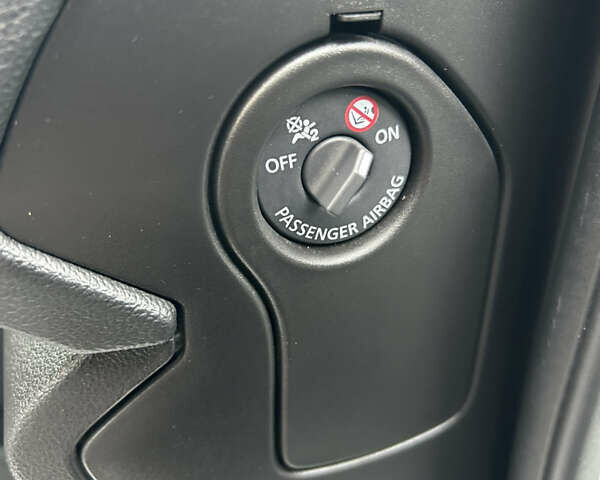 Чорний Рено Меган, об'ємом двигуна 1.5 л та пробігом 184 тис. км за 20500 $, фото 18 на Automoto.ua