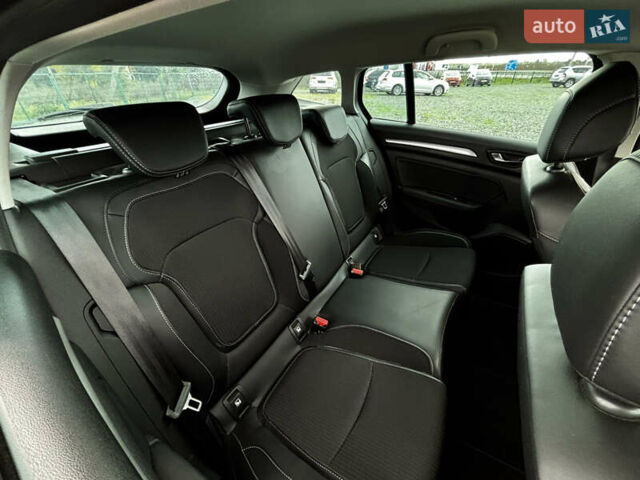 Рено Меган 2022 в Умани на Automoto.ua Черный Рено Меган, объемом двигателя 1.6 л и пробегом 37 тыс. км за 23000 $, фото 7 на Automoto.ua