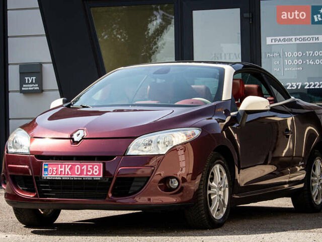 Рено Меган 2012 в Львове на Automoto.ua Фиолетовый Рено Меган, объемом двигателя 0 л и пробегом 167 тыс. км за 9000 $, фото 15 на Automoto.ua