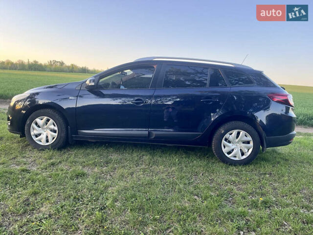 Фиолетовый Рено Меган, объемом двигателя 1.46 л и пробегом 278 тыс. км за 6900 $, фото 4 на Automoto.ua