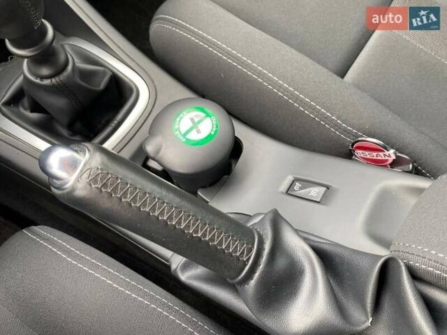 Коричневий Рено Меган, об'ємом двигуна 1.6 л та пробігом 240 тис. км за 6200 $, фото 20 на Automoto.ua