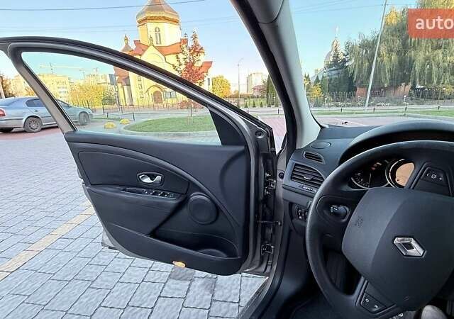 Рено Меган 2009 в Львове на Automoto.ua Коричневый Рено Меган, объемом двигателя 1.5 л и пробегом 271 тыс. км за 6300 $, фото 21 на Automoto.ua