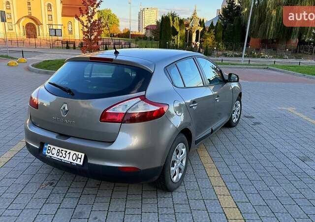 Рено Меган 2009 в Львове на Automoto.ua Коричневый Рено Меган, объемом двигателя 1.5 л и пробегом 271 тыс. км за 6300 $, фото 14 на Automoto.ua