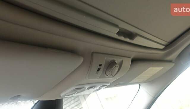 Коричневый Рено Меган, объемом двигателя 2 л и пробегом 207 тыс. км за 7990 $, фото 21 на Automoto.ua