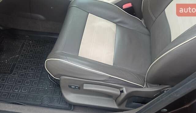 Коричневый Рено Меган, объемом двигателя 2 л и пробегом 207 тыс. км за 7990 $, фото 13 на Automoto.ua