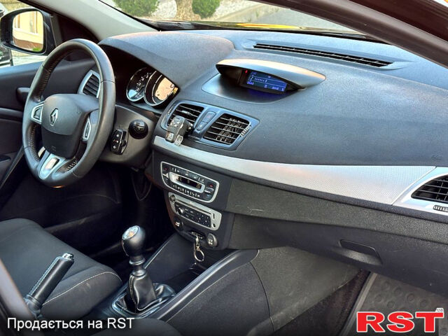 Рено Меган 2013 в Днепре (Днепропетровске) на Automoto.ua Коричневый Рено Меган, объемом двигателя 1.6 л и пробегом 244 тыс. км за 8500 $, фото 11 на Automoto.ua