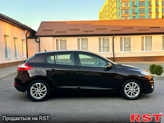 Рено Меган 2013 в Днепре (Днепропетровске) на Automoto.ua Коричневый Рено Меган, объемом двигателя 1.6 л и пробегом 244 тыс. км за 8500 $, фото 6 на Automoto.ua