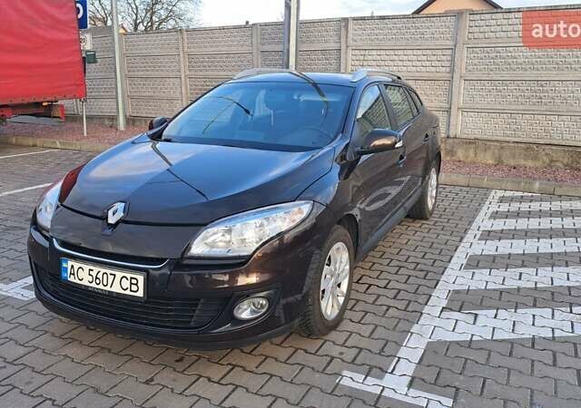 Коричневый Рено Меган, объемом двигателя 1.5 л и пробегом 209 тыс. км за 8900 $, фото 9 на Automoto.ua