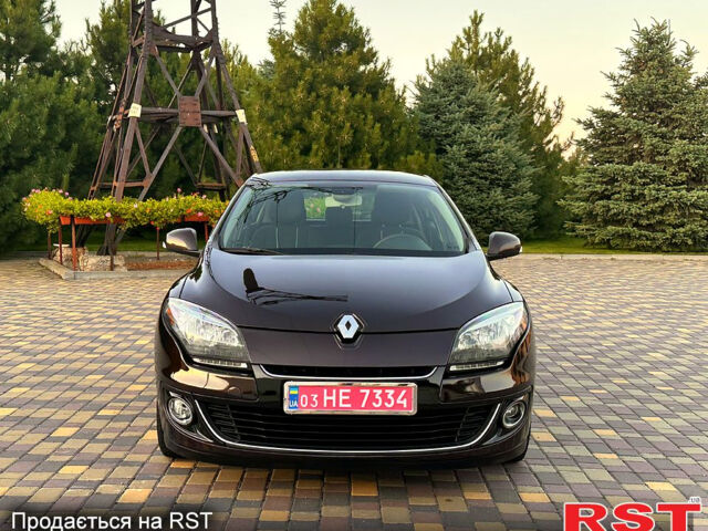 Рено Меган 2013 в Днепре (Днепропетровске) на Automoto.ua Коричневый Рено Меган, объемом двигателя 1.6 л и пробегом 244 тыс. км за 8500 $, фото 1 на Automoto.ua