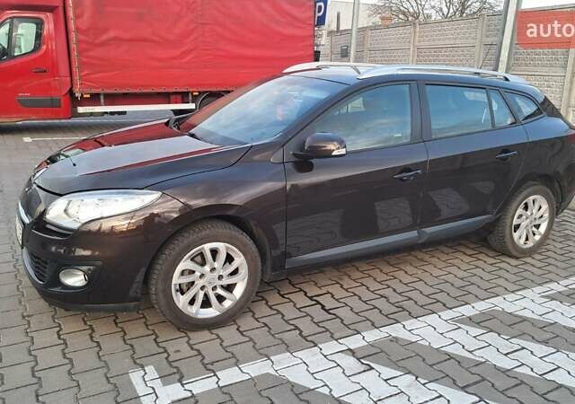 Коричневый Рено Меган, объемом двигателя 1.5 л и пробегом 209 тыс. км за 8900 $, фото 19 на Automoto.ua
