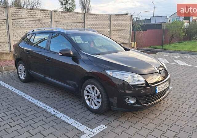 Коричневый Рено Меган, объемом двигателя 1.5 л и пробегом 209 тыс. км за 8900 $, фото 12 на Automoto.ua