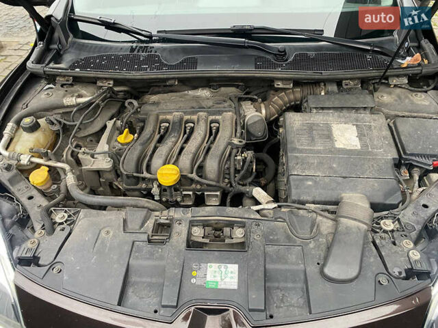 Коричневий Рено Меган, об'ємом двигуна 1.6 л та пробігом 166 тис. км за 6400 $, фото 11 на Automoto.ua
