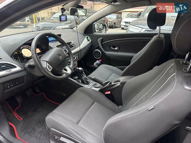 Коричневий Рено Меган, об'ємом двигуна 1.6 л та пробігом 166 тис. км за 6400 $, фото 5 на Automoto.ua