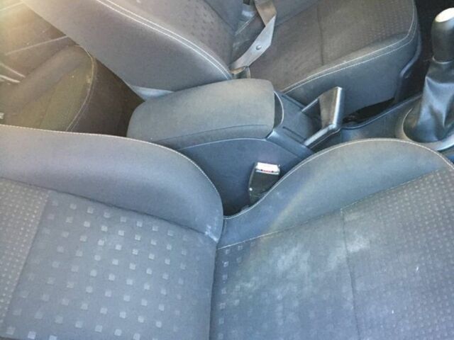 Коричневый Рено Меган, объемом двигателя 1.6 л и пробегом 150 тыс. км за 1950 $, фото 10 на Automoto.ua