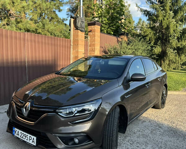 Коричневий Рено Меган, об'ємом двигуна 1.46 л та пробігом 166 тис. км за 13700 $, фото 8 на Automoto.ua