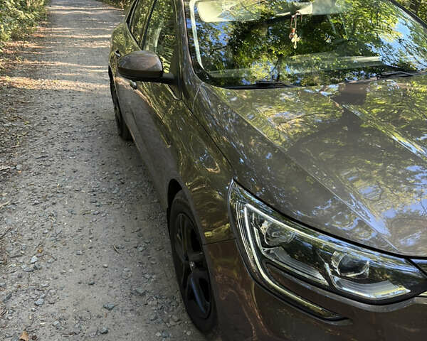 Коричневий Рено Меган, об'ємом двигуна 1.46 л та пробігом 166 тис. км за 13700 $, фото 14 на Automoto.ua
