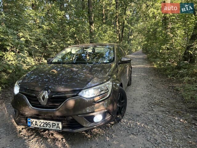 Коричневий Рено Меган, об'ємом двигуна 1.46 л та пробігом 166 тис. км за 13700 $, фото 12 на Automoto.ua