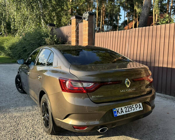 Коричневий Рено Меган, об'ємом двигуна 1.46 л та пробігом 166 тис. км за 13700 $, фото 26 на Automoto.ua