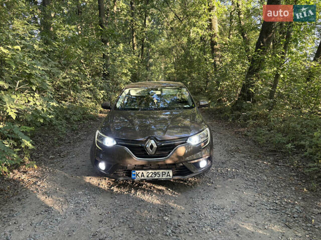 Коричневий Рено Меган, об'ємом двигуна 1.46 л та пробігом 166 тис. км за 13700 $, фото 16 на Automoto.ua