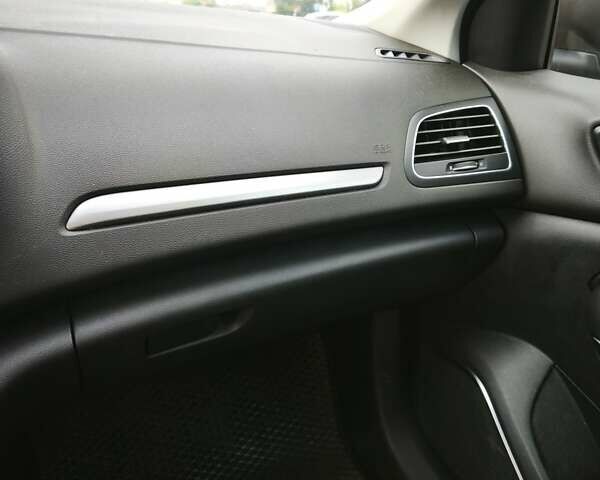 Коричневий Рено Меган, об'ємом двигуна 1.2 л та пробігом 135 тис. км за 11200 $, фото 11 на Automoto.ua