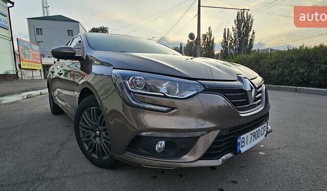 Коричневый Рено Меган, объемом двигателя 1.46 л и пробегом 172 тыс. км за 14500 $, фото 1 на Automoto.ua