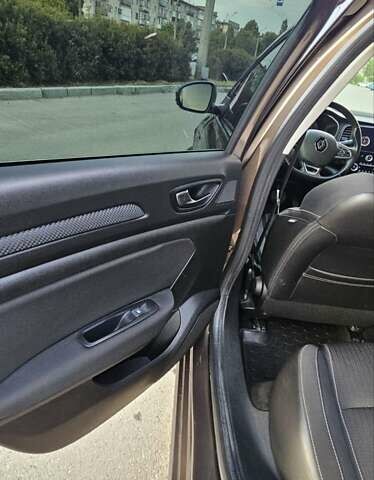 Коричневый Рено Меган, объемом двигателя 1.46 л и пробегом 172 тыс. км за 14500 $, фото 21 на Automoto.ua