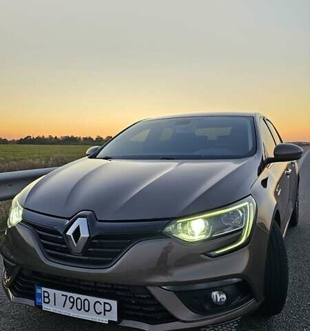 Коричневый Рено Меган, объемом двигателя 1.46 л и пробегом 172 тыс. км за 14500 $, фото 5 на Automoto.ua