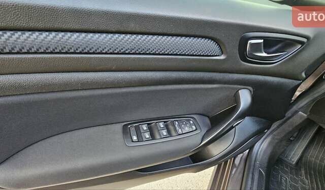 Коричневый Рено Меган, объемом двигателя 1.46 л и пробегом 172 тыс. км за 14500 $, фото 19 на Automoto.ua