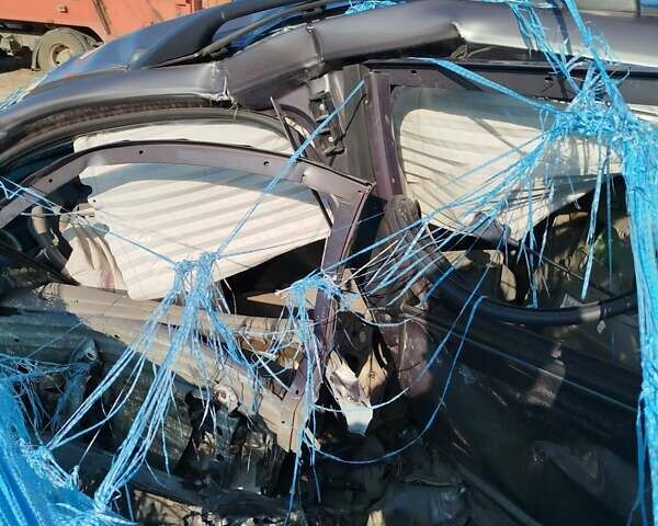 Коричневый Рено Меган, объемом двигателя 1.5 л и пробегом 230 тыс. км за 1200 $, фото 8 на Automoto.ua