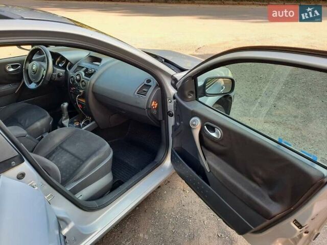 Коричневий Рено Меган, об'ємом двигуна 1.6 л та пробігом 242 тис. км за 4500 $, фото 7 на Automoto.ua