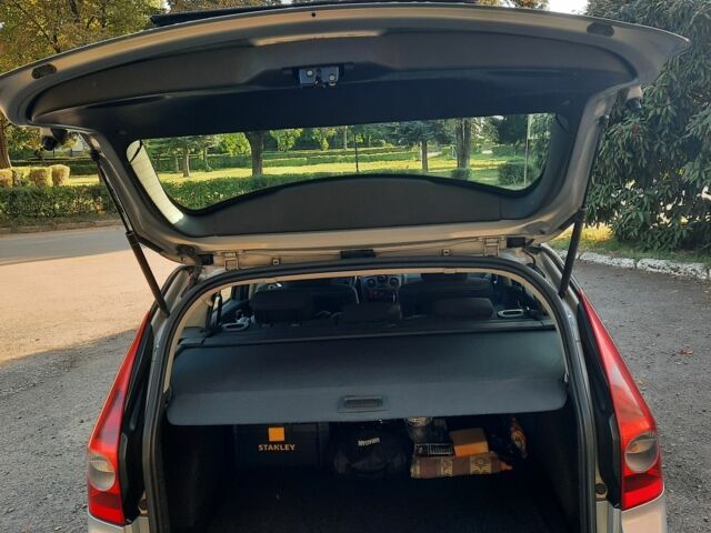 Коричневый Рено Меган, объемом двигателя 0 л и пробегом 250 тыс. км за 4250 $, фото 3 на Automoto.ua