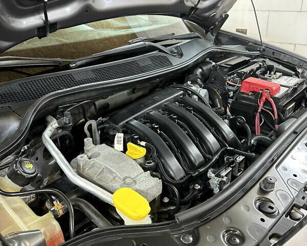 Коричневий Рено Меган, об'ємом двигуна 1.6 л та пробігом 130 тис. км за 5999 $, фото 38 на Automoto.ua