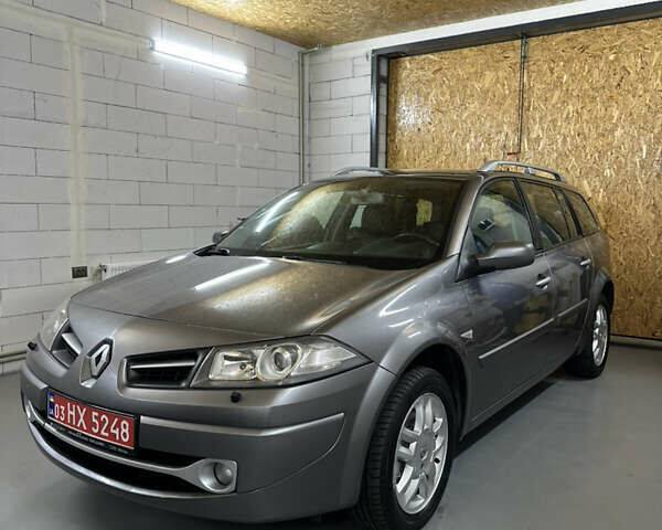 Коричневий Рено Меган, об'ємом двигуна 1.6 л та пробігом 130 тис. км за 5999 $, фото 1 на Automoto.ua