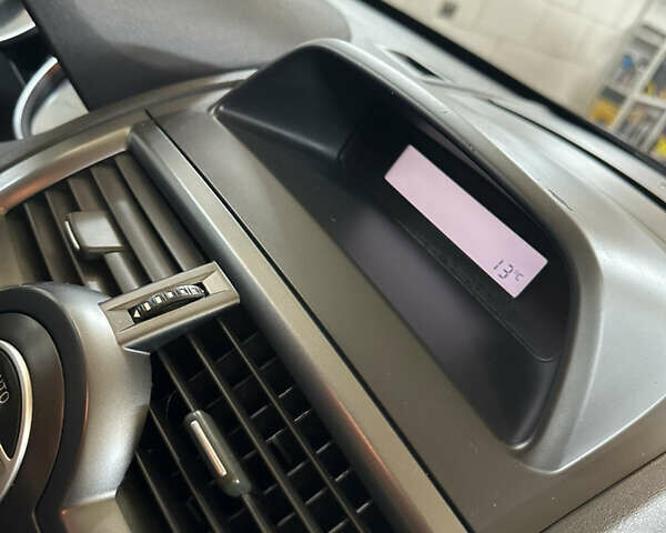 Коричневий Рено Меган, об'ємом двигуна 1.6 л та пробігом 130 тис. км за 5999 $, фото 24 на Automoto.ua