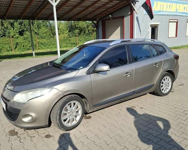 Коричневий Рено Меган, об'ємом двигуна 1.5 л та пробігом 270 тис. км за 5499 $, фото 18 на Automoto.ua
