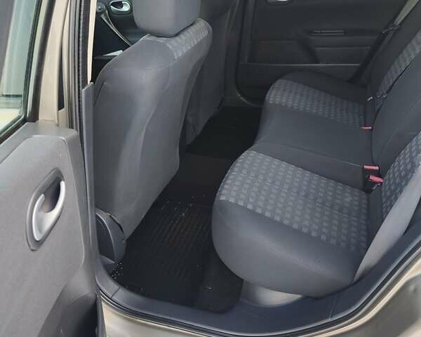 Коричневий Рено Меган, об'ємом двигуна 1.6 л та пробігом 196 тис. км за 5850 $, фото 19 на Automoto.ua