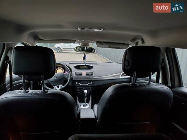 Коричневый Рено Меган, объемом двигателя 2 л и пробегом 176 тыс. км за 6900 $, фото 1 на Automoto.ua