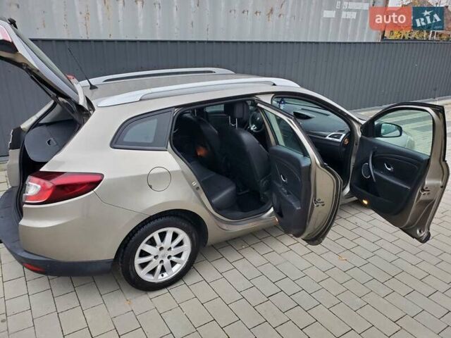 Коричневый Рено Меган, объемом двигателя 2 л и пробегом 176 тыс. км за 6900 $, фото 22 на Automoto.ua