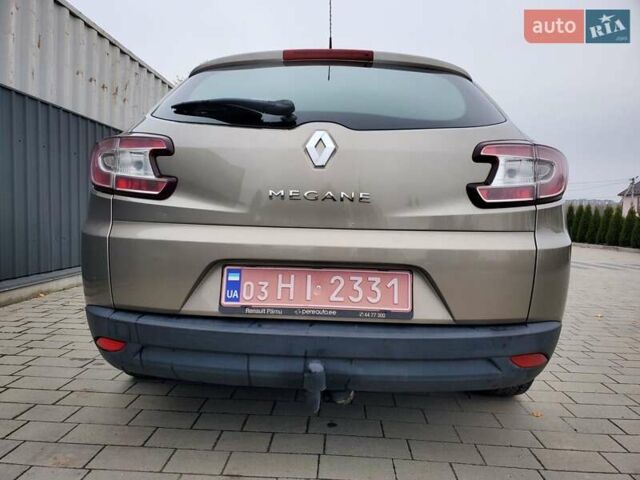 Коричневый Рено Меган, объемом двигателя 2 л и пробегом 176 тыс. км за 6900 $, фото 32 на Automoto.ua