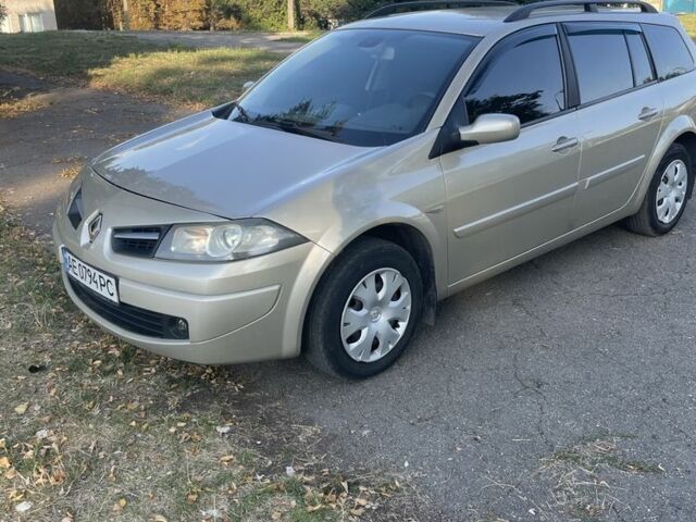 Коричневий Рено Меган, об'ємом двигуна 1.6 л та пробігом 220 тис. км за 4999 $, фото 1 на Automoto.ua