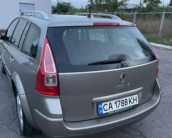 Коричневий Рено Меган, об'ємом двигуна 1.6 л та пробігом 150 тис. км за 6600 $, фото 2 на Automoto.ua