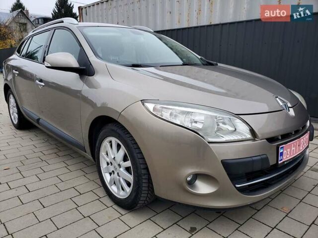 Коричневый Рено Меган, объемом двигателя 2 л и пробегом 176 тыс. км за 6900 $, фото 28 на Automoto.ua