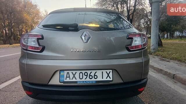 Коричневый Рено Меган, объемом двигателя 1.6 л и пробегом 213 тыс. км за 6500 $, фото 20 на Automoto.ua